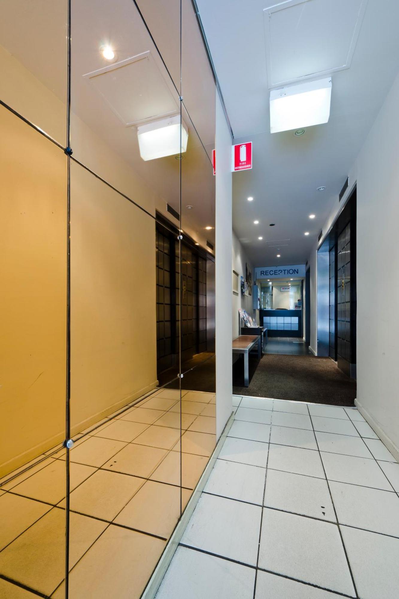 City Square Motel Melbourne Esterno foto